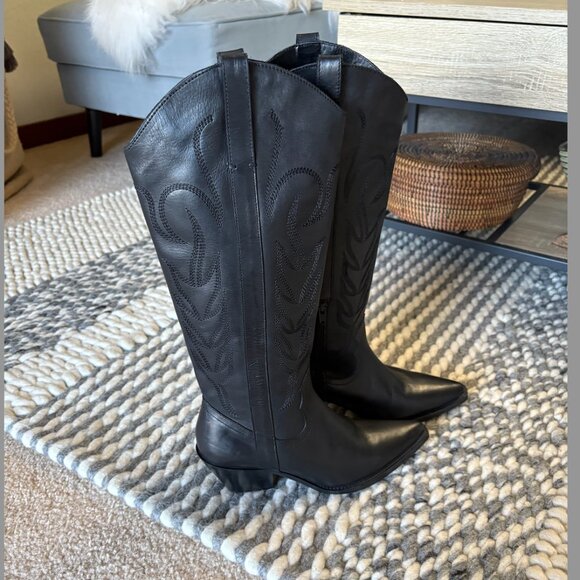 Coconuts by Matisse Shoes - Coconuts by Matisse Agency Cowboy Boots- size 6.5 Black